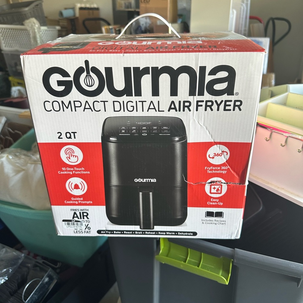 Gourmia Compact Digital Air Fryer - Black